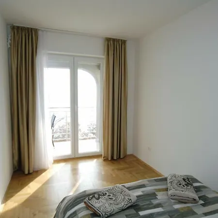 Haus Zora Ferienwohnung 7 Apartment
