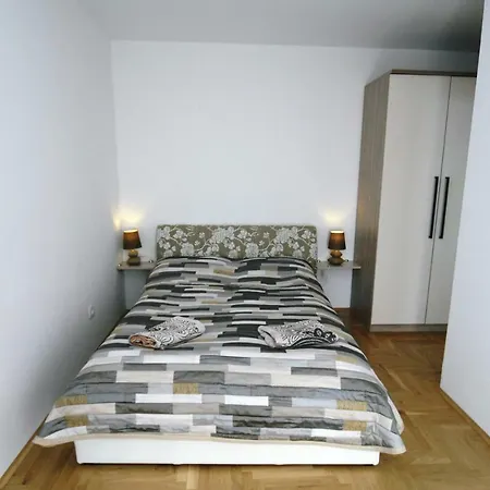 Haus Zora Ferienwohnung 7 Moscenice